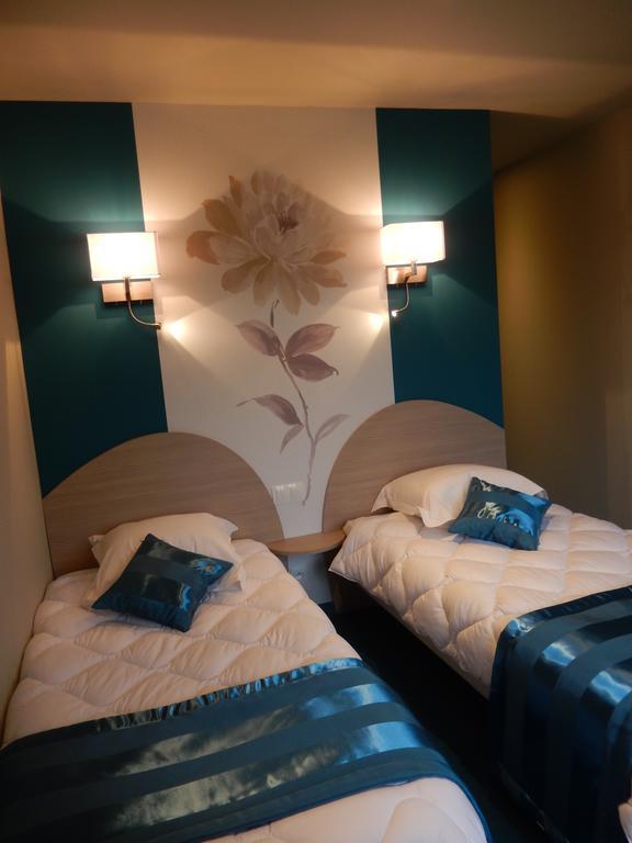 Le Relais De L'Aubrac Hotel Насбиналс Екстериор снимка