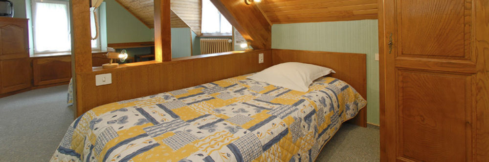 Le Relais De L'Aubrac Hotel Насбиналс Екстериор снимка